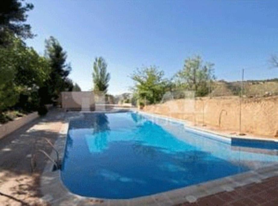 Estudio En Serrallo, Perfecto Alhambra Y Esqui Διαμέρισμα Γρανάδα Εξωτερικό φωτογραφία